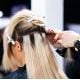 Pose d'extensions adhésives