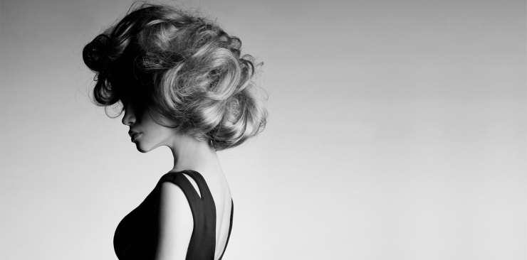 The Proper Way to Brush Hair Extensions - elite extensions